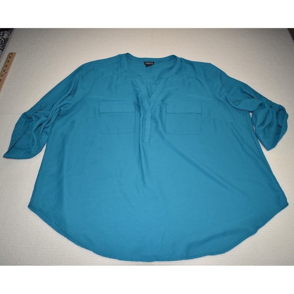 Torrid Harper Blouse Size 2 Teal Blue Roll Tab Sleeve V Neck Career Top